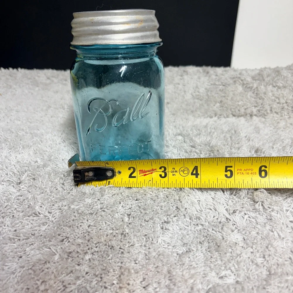 Vintage Ball‎ Perfect Mason Jar Aqua Blue Glass with Presto Aluminum 1910-1933